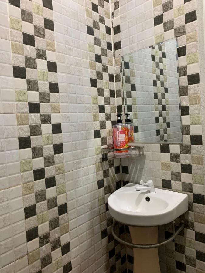 Aina Guest House コタバル エクステリア 写真